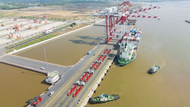 Cơ hội nào cho Việt Nam khi các cảng châu Á đang chìm trong tắc nghẽn?